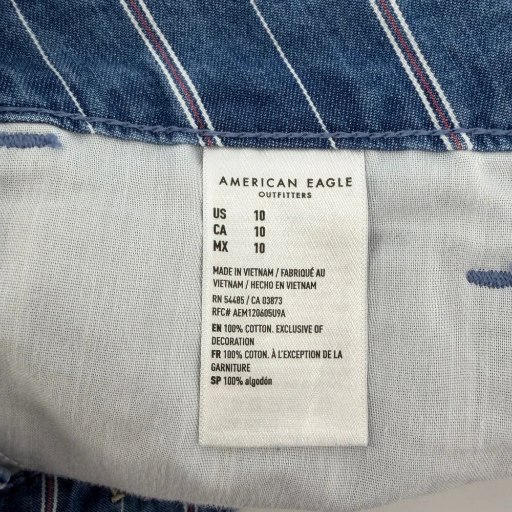American Eagle Women 10 Blue Pinstripe 90s Boyfriend Shorts Highest Rise Utility